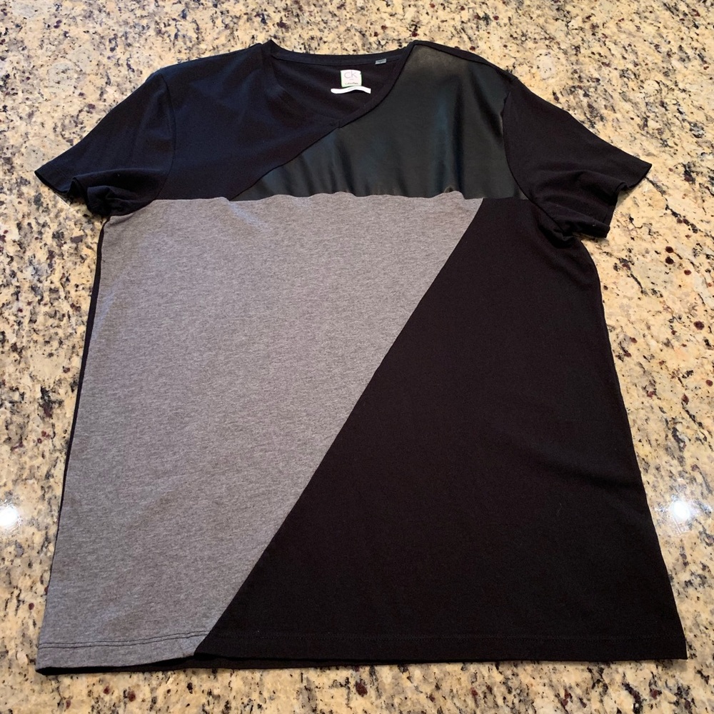 Calvin Klein Grey Black Faux Leather shirt s. L